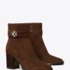 Ankle Boots mit Drehverschluss und Absatz Ankle Boots mit Drehverschluss und Absatz