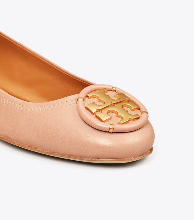 Ballerinas mit mehreren Logos Ballerinas mit mehreren Logos