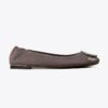 Ballettschuhe mit Multi-Logo-Zehenkappe Ballettschuhe mit Multi-Logo-Zehenkappe