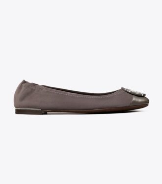 Ballettschuhe mit Multi-Logo-Zehenkappe