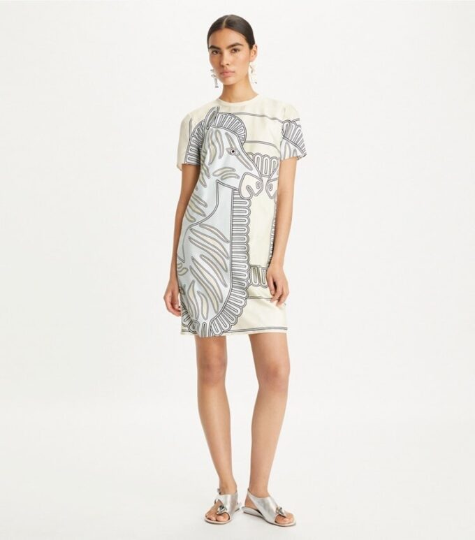Bedrucktes Seiden-T-Shirt-Kleid Bedrucktes Seiden-T-Shirt-Kleid