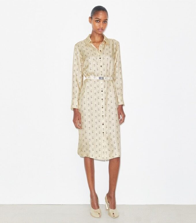 Bedrucktes Seidenhemdkleid Bedrucktes Seidenhemdkleid