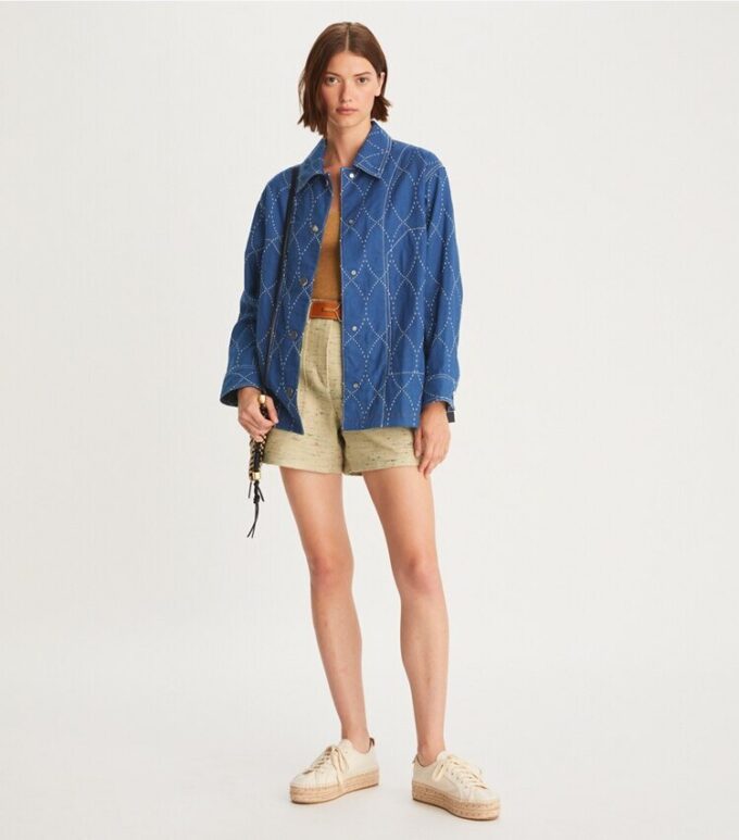 Denimjacke mit Ziernähten Denimjacke mit Ziernähten
