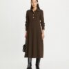 Einfarbiges Krepp-Hemdkleid Einfarbiges Krepp-Hemdkleid