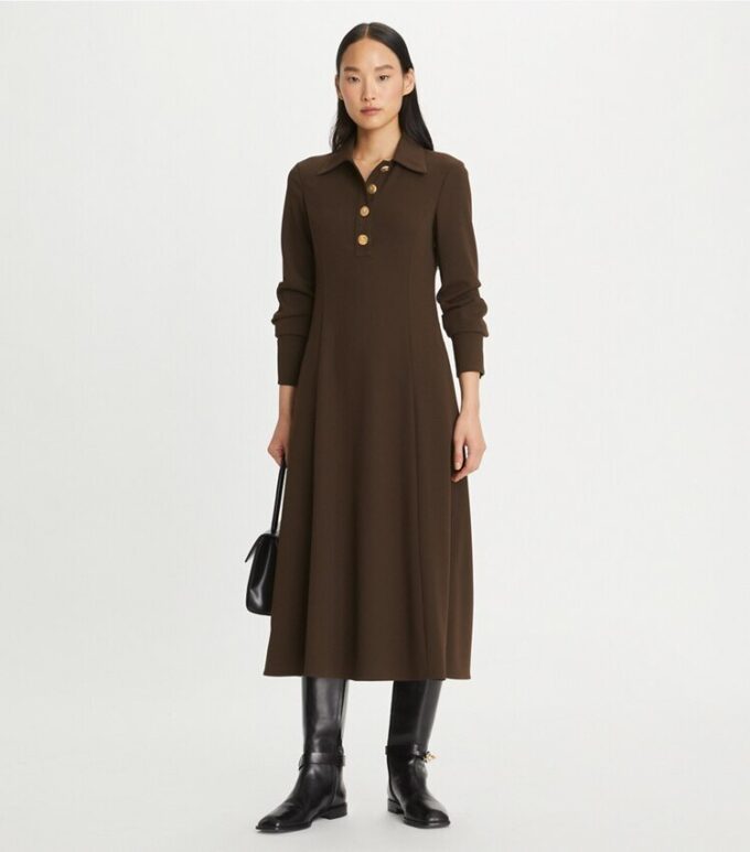 Einfarbiges Krepp-Hemdkleid Einfarbiges Krepp-Hemdkleid
