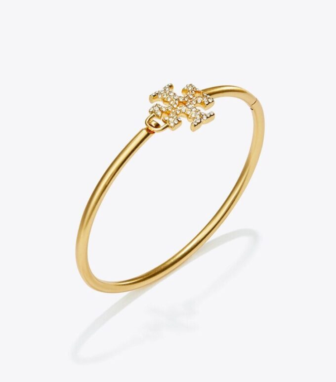 Eleanor Pavé-Armreif Eleanor Pavé-Armreif