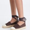 Espadrilles mit Zehenkappe Espadrilles mit Zehenkappe