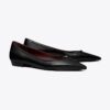 Flache Schuhe mit Double T-Schnalle Flache Schuhe mit Double T-Schnalle