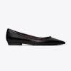 Flache Schuhe mit Double T-Schnalle Flache Schuhe mit Double T-Schnalle
