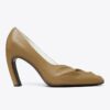 Geformte Peep-Toe-Pumps Geformte Peep-Toe-Pumps
