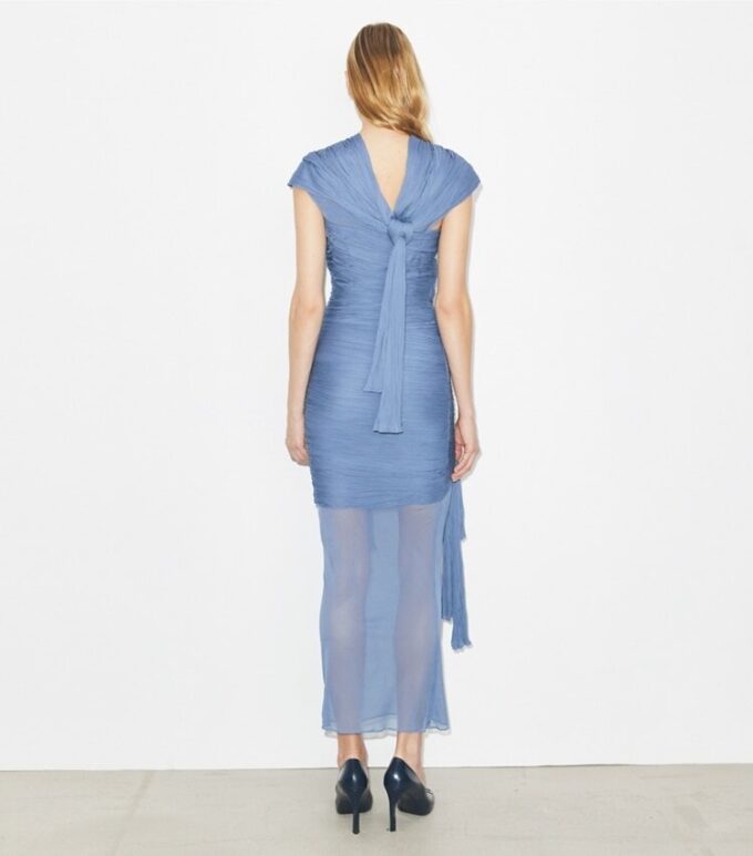 Geknotetes Viskosekleid Geknotetes Viskosekleid