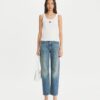 Gerade geschnittene Jeans mit weitem Bein Gerade geschnittene Jeans mit weitem Bein