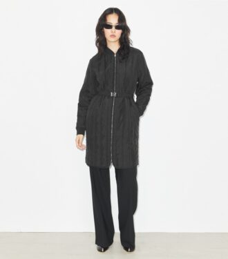 Gesteppter Mantel aus Nylon mit Wattierung