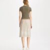 Gestreifter Nylon-Rollkragenpullover Gestreifter Nylon-Rollkragenpullover