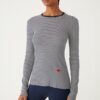 Gestreiftes, leichtes Langarm-T-Shirt mit Rippstrick