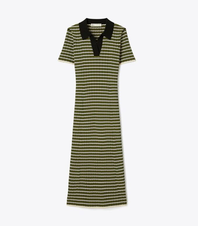 Gestreiftes Strick-Polokleid Gestreiftes Strick-Polokleid