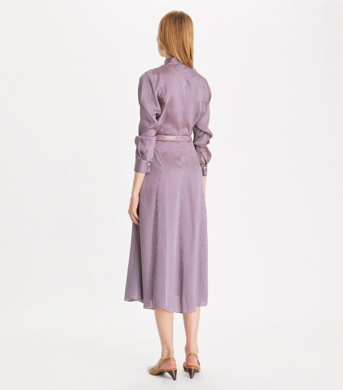 Gestreiftes Viskose-Hemdkleid Gestreiftes Viskose-Hemdkleid