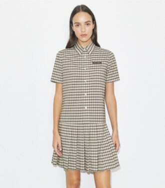 Golfkleid mit Karomuster, tiefem Taillenbund und Falten