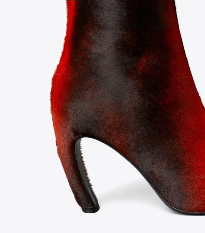 Hohe Stiefel mit Kalbslederprint Hohe Stiefel mit Kalbslederprint