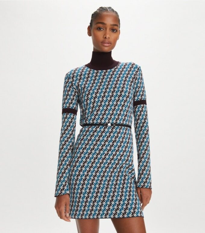 Jacquard-Strickkleid Jacquard-Strickkleid