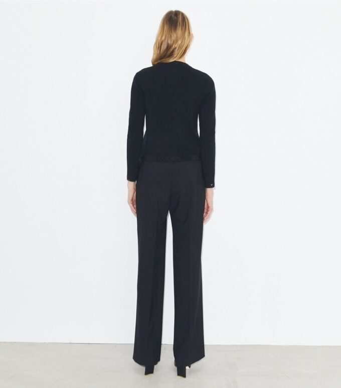 Kendra Verzierter Wollcardigan Kendra Verzierter Wollcardigan