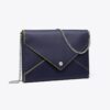 Kette-Umschlagtasche aus glattem Leder Kette-Umschlagtasche aus glattem Leder