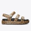Kira Sport Sandale mit dreifachem Riemen Kira Sport Sandale mit dreifachem Riemen