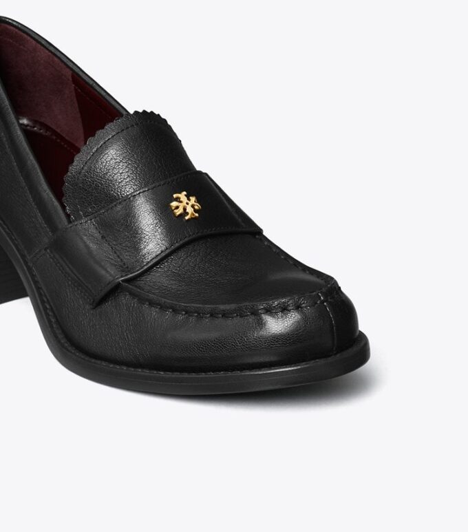 Klassischer Loafer mit Absatz Klassischer Loafer mit Absatz