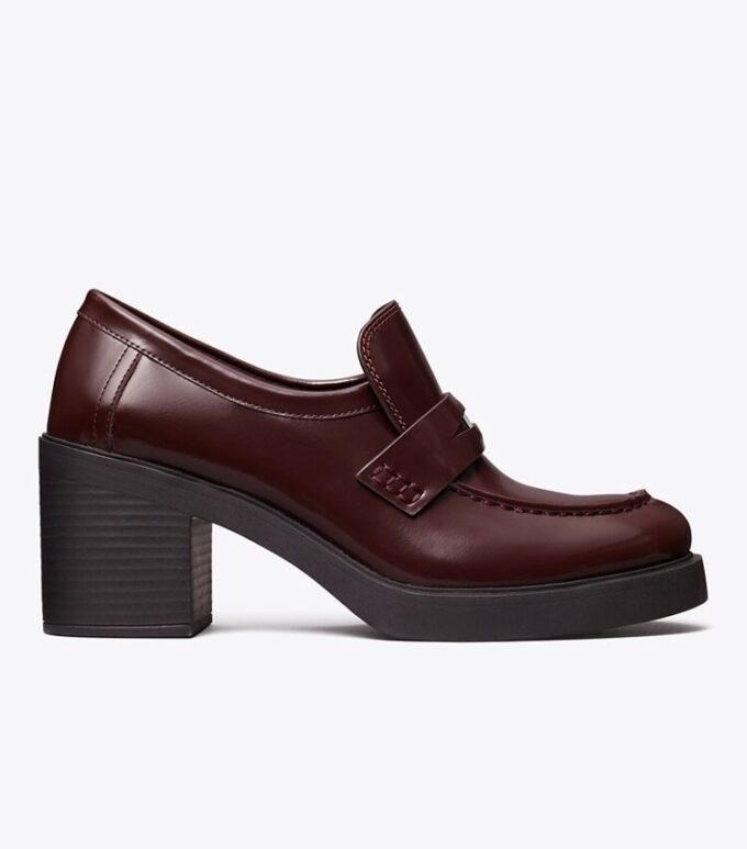 Klassischer Loafer mit Absatz und Profilsohle Klassischer Loafer mit Absatz und Profilsohle