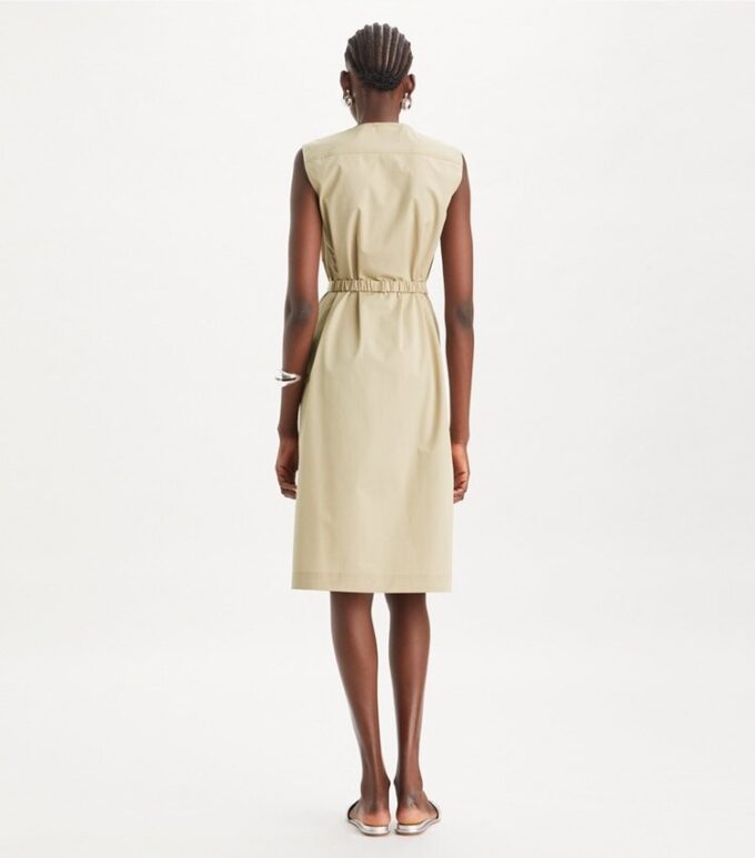 Kleid aus Baumwollpopeline Kleid aus Baumwollpopeline