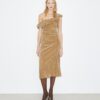 Kleid aus gedrehtem Baumwollsamt Kleid aus gedrehtem Baumwollsamt