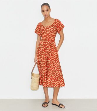 Kleid mit U-Ausschnitt