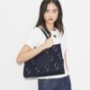 Kleine Ella-Tasche mit Aufdruck Kleine Ella-Tasche mit Aufdruck