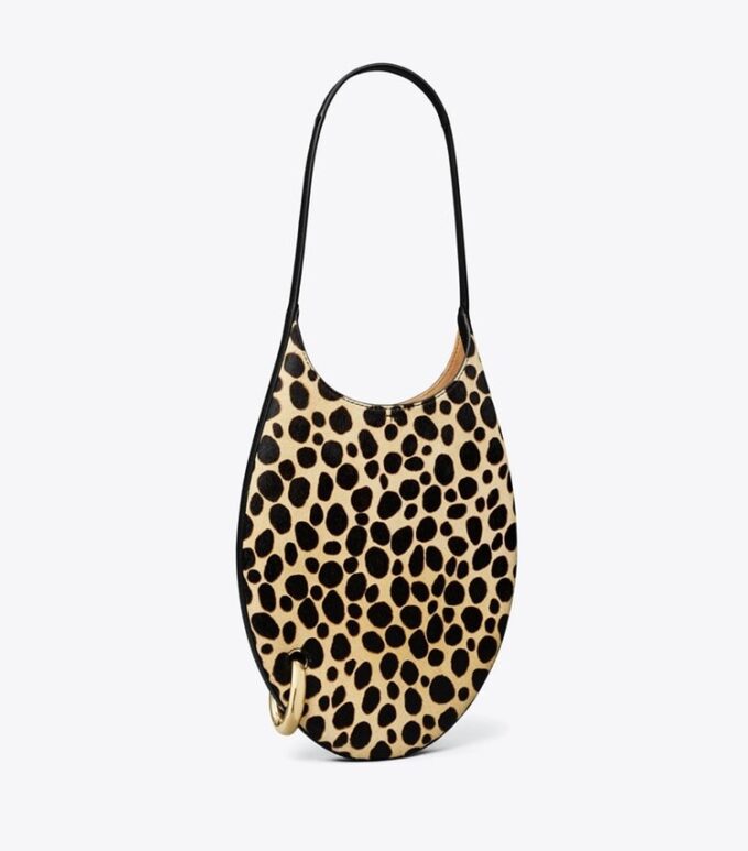Kleine Handtasche aus Kalbsleder mit Piercing Kleine Handtasche aus Kalbsleder mit Piercing