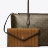 Kleine Perry-Tasche aus beschichtetem Canvas Kleine Perry-Tasche aus beschichtetem Canvas