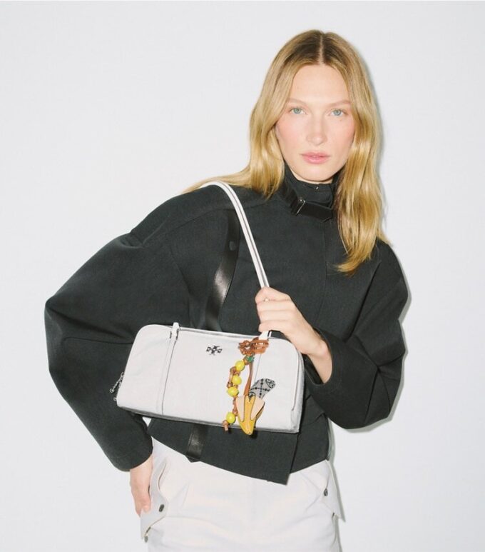Kleine Satchel aus geknittertem Leder in Marshmallow Kleine Satchel aus geknittertem Leder in Marshmallow