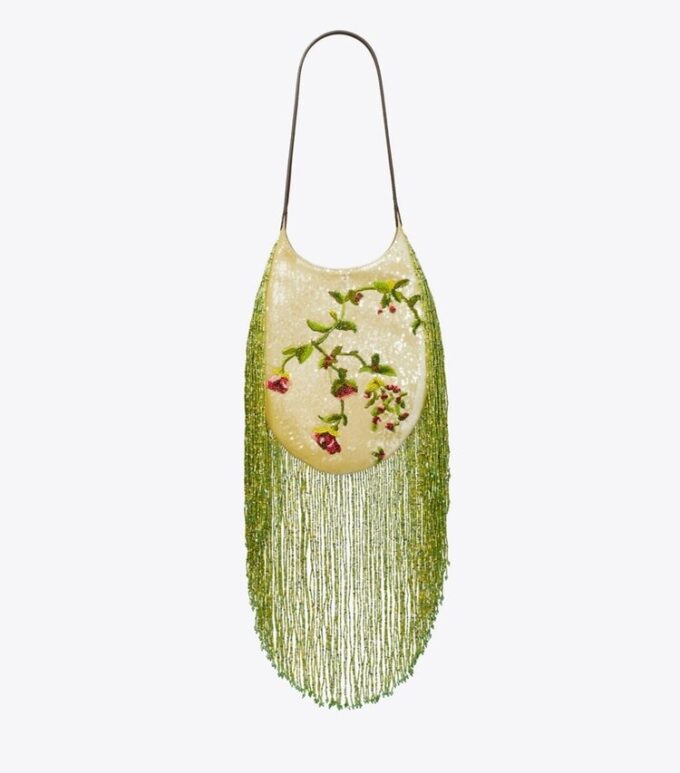 Kleine Tasche mit Piercing-Verzierung Kleine Tasche mit Piercing-Verzierung
