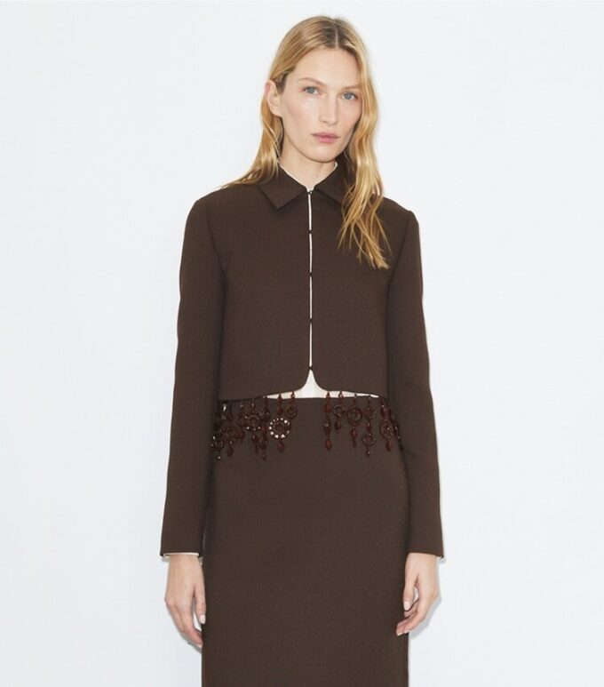 Kurze Crêpe-Jacke Kurze Crêpe-Jacke