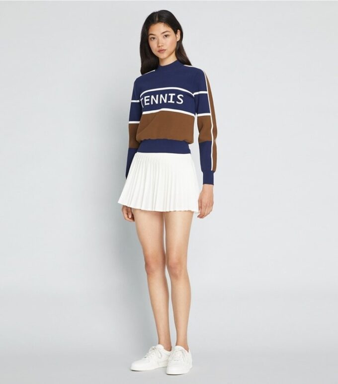 Kurzer Tennis-Pullover aus Tech-Nylon Kurzer Tennis-Pullover aus Tech-Nylon