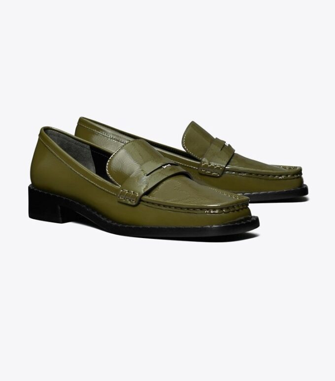 Loafer mit eckiger Zehenkappe Loafer mit eckiger Zehenkappe