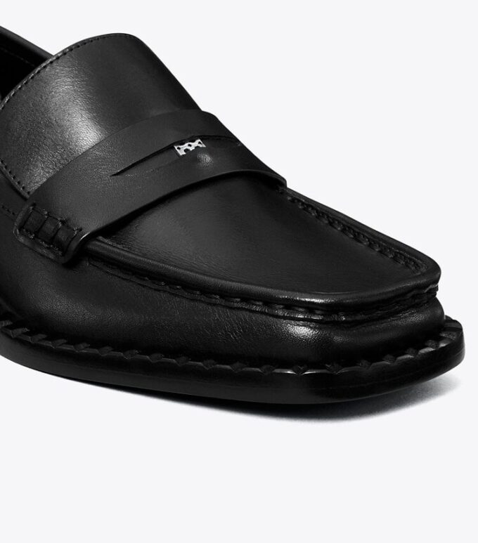 Loafer mit eckiger Zehenkappe Loafer mit eckiger Zehenkappe