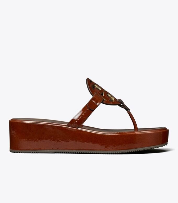 Miller Lack-Keilabsatz-Sandale Miller Lack-Keilabsatz-Sandale