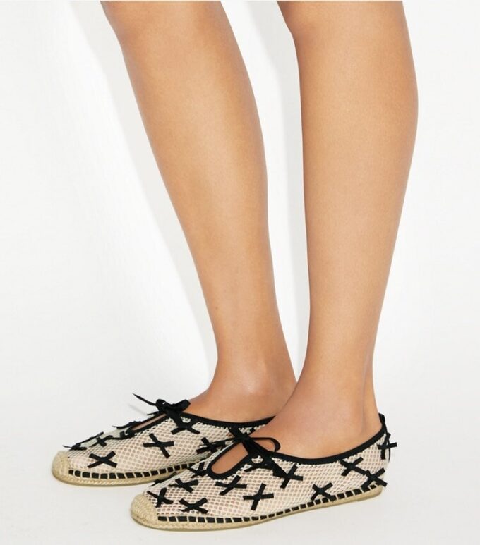 Mini-Espadrilles mit Schleife Mini-Espadrilles mit Schleife