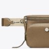 Mini-Gürteltasche mit Noppenstruktur Mini-Gürteltasche mit Noppenstruktur
