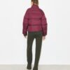 Nylon-Daunenjacke Nylon-Daunenjacke
