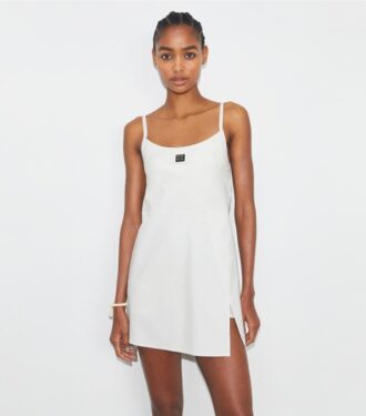 Nylon-Tenniskleid