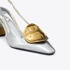 Patos Ungleiche Slingback-Absatzschuhe Patos Ungleiche Slingback-Absatzschuhe