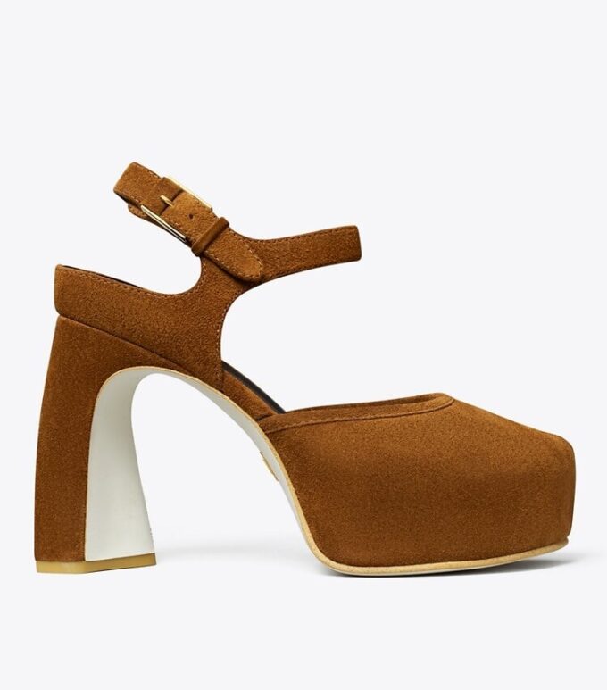 Peep-Toe-Plateausandale Peep-Toe-Plateausandale