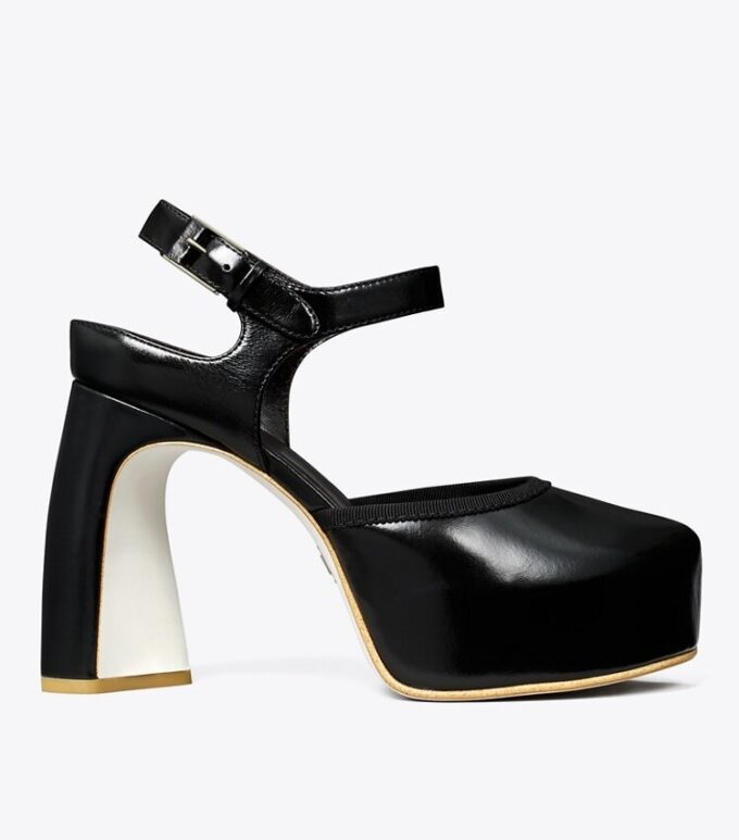 Peep-Toe-Plateausandale Peep-Toe-Plateausandale