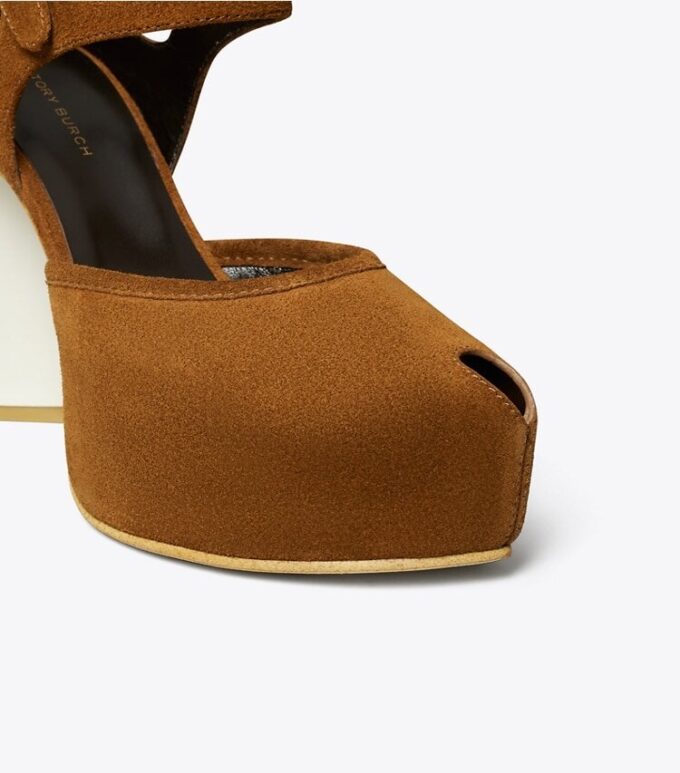 Peep-Toe-Plateausandale Peep-Toe-Plateausandale